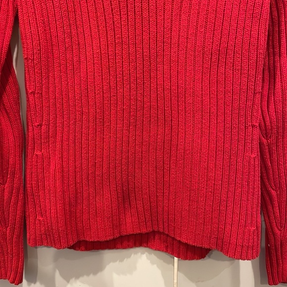 Tommy Hilfiger size medium - Picture 2 of 10